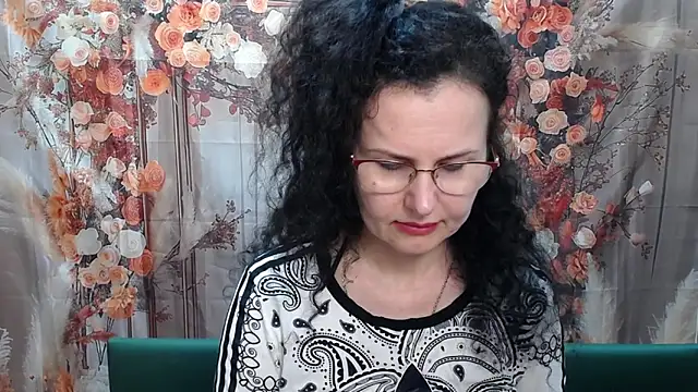 Miroslava Happi online show from 04.19.26