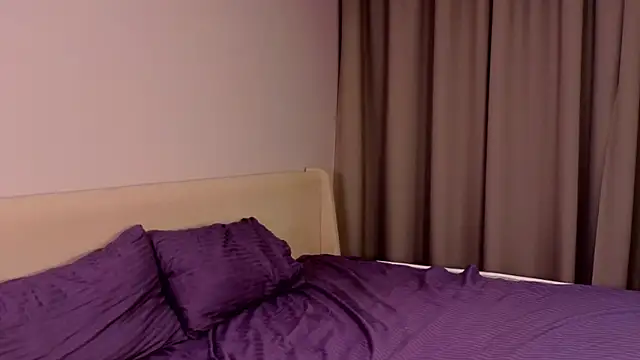 Hisoka akerley online show from 02.07.25