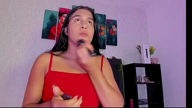 Snapshot of Selena_fox7 chatting on 09.11.25 Selena fox7 online show from 09.11.25