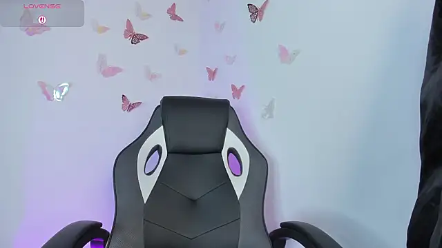 Snapshot of _JuliSweet_ chatting on 03.03.26 JuliSweet online show from 03.03.26