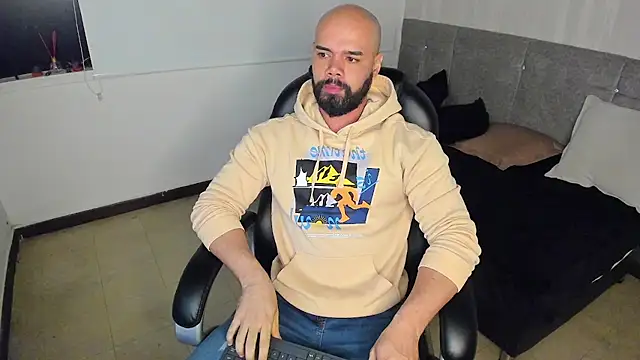 Luke Diaz7 online show from 10.18.25