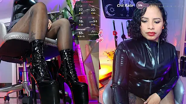 saralovens online show from 02.26.26