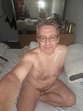 Snapshot of mann4u147 chatting on 10.26.25 mann4u147 online show from 10.26.25