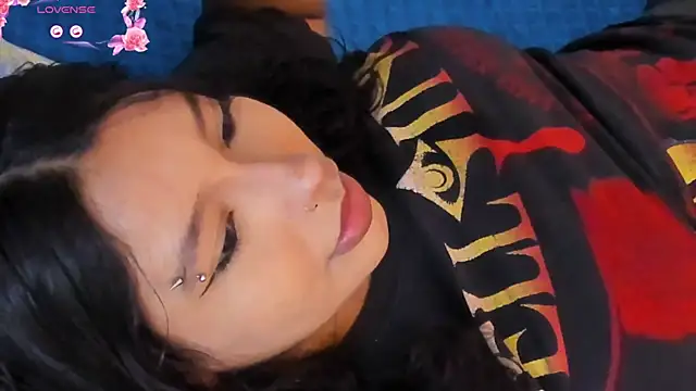 ParanoidTemptaion  online show from 10.03.25