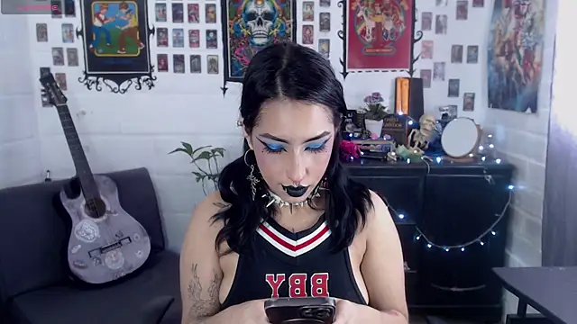 Nyx Blackmoon online show from 02.19.25