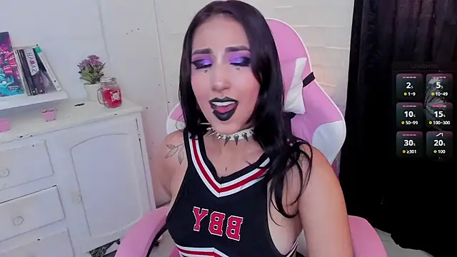 Nyx Blackmoon online show from 10.03.25