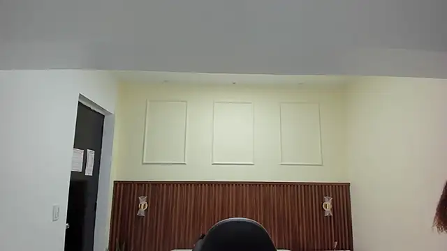 MELINAMARTINS online show from 09.15.25