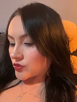 Snapshot of ValentinaOrtiz3 chatting on 11.28.25 ValentinaOrtiz3 online show from 11.28.25