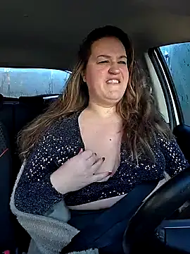 justtess online show from 12.14.25