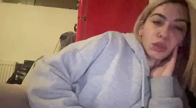 sarrah rossy online show from 02.10.25