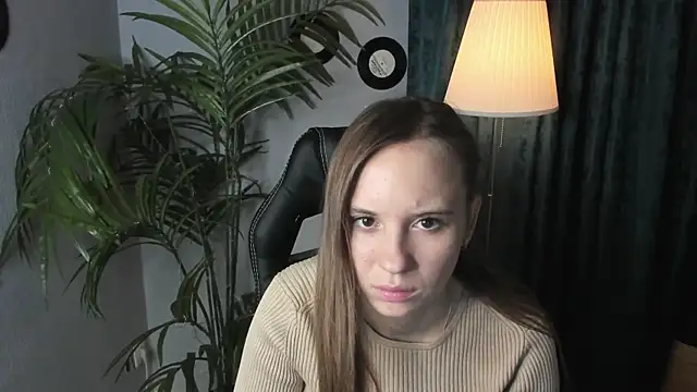 Snapshot of Lika_0ne chatting on 03.11.25 Lika 0ne online show from 03.11.25