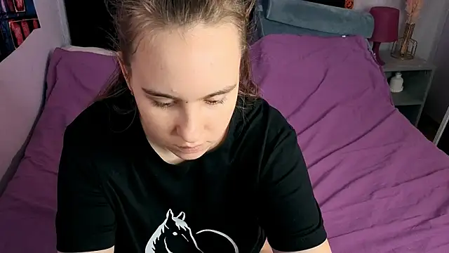 Snapshot of Lika_0ne chatting on 11.21.25 Lika 0ne online show from 11.21.25