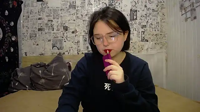 Snapshot of Hokage_ll chatting on 02.21.25 Hokage ll online show from 02.21.25