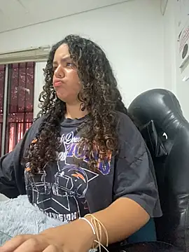 Anitta bell online show from 02.13.25