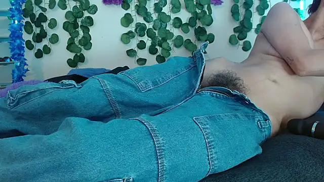 Snapshot of duo_peludoo chatting on 03.19.25 duo peludoo online show from 03.19.25