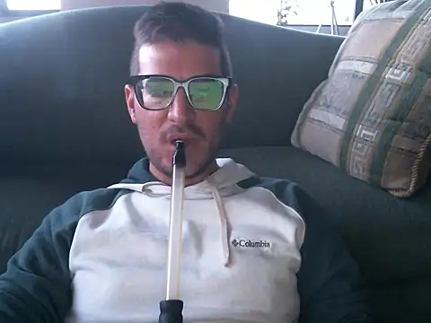 quitomanec online show from 10.29.25