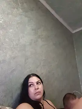 Greta Tamar online show from 11.04.25