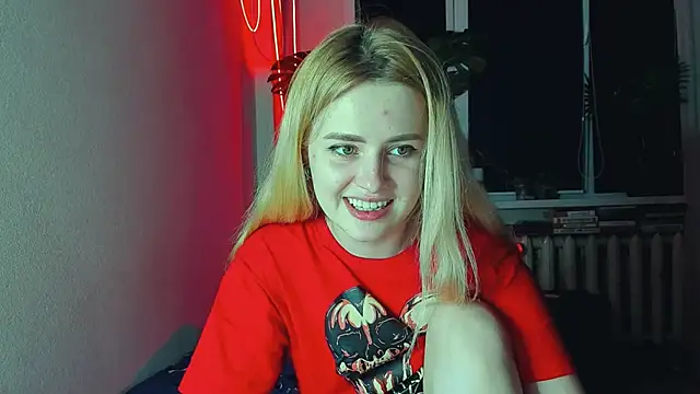 Alexa Pirs online show from 03.08.25