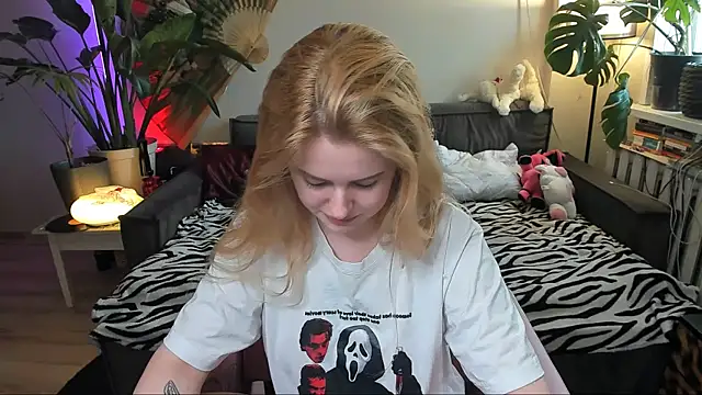 Snapshot of Alexa_Pirs chatting on 03.24.26 Alexa Pirs online show from 03.24.26