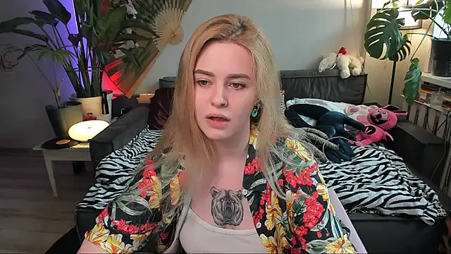 Snapshot of Alexa_Pirs chatting on 03.26.26 Alexa Pirs online show from 03.26.26