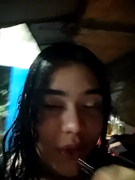 Snapshot of nikki_grey chatting on 11.10.25 nikki grey online show from 11.10.25