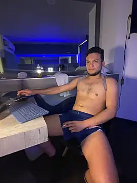 Snapshot of Brunohorny@xh chatting on 02.02.26 Brunohornyxh online show from 02.02.26