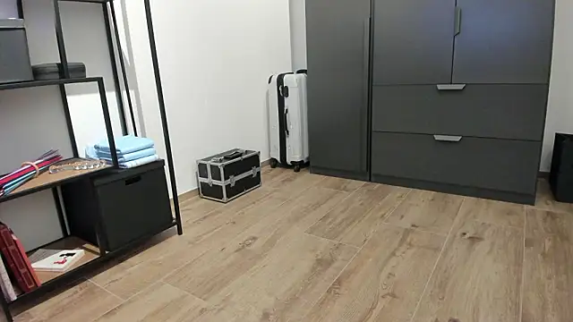 Snapshot of molicaremolicare chatting on 02.12.26 molicaremolicare online show from 02.12.26