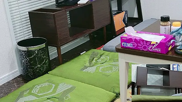 YARASERO-kun online show from 12.02.25