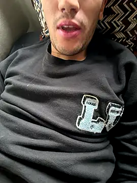 yaxxx03 online show from 11.01.25