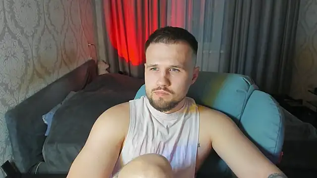 Snapshot of Vladik_b chatting on 05.28.26 Vladik b online show from 05.28.26