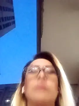 CandieGilson   online show from 09.12.25