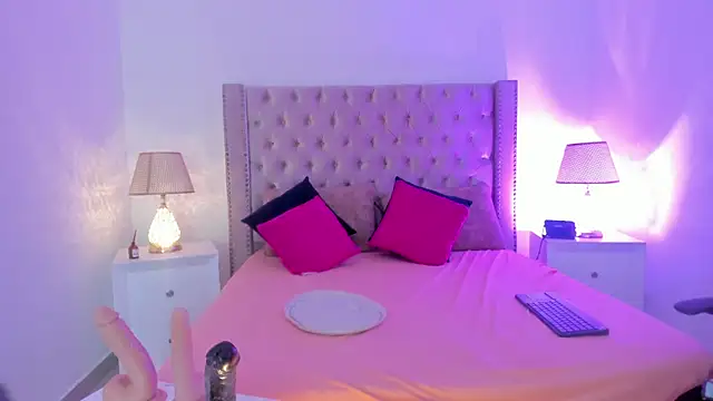 CandieGilson   online show from 11.28.25