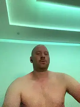 Krzysiekg123 online show from 09.30.25