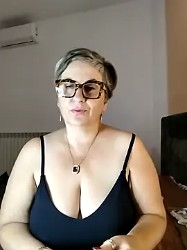 Pumabionda online show from 09.26.25