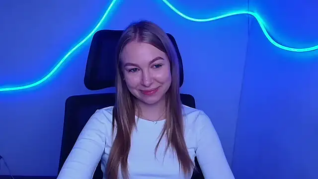 Snapshot of Dana_flowers chatting on 09.13.25 Dana flowers online show from 09.13.25