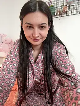 lunalovelee online show from 01.14.26