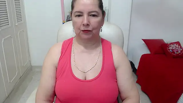 Snapshot of leonela_69 chatting on 06.03.26 leonela 69 online show from 06.03.26