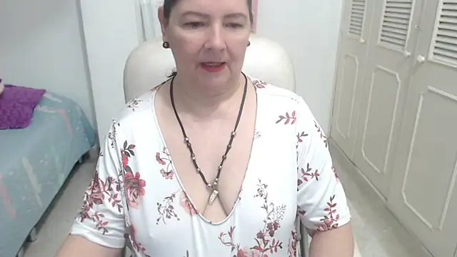 Snapshot of leonela_69 chatting on 07.14.26 leonela 69 online show from 07.14.26