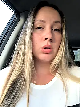 Mona Plus online show from 10.02.25