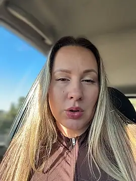 Mona Plus online show from 03.13.26