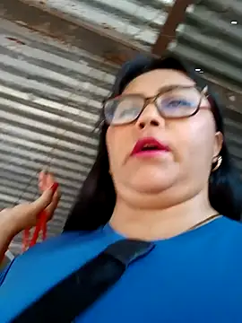 promiscuous-indecent-momm online show from 02.25.25