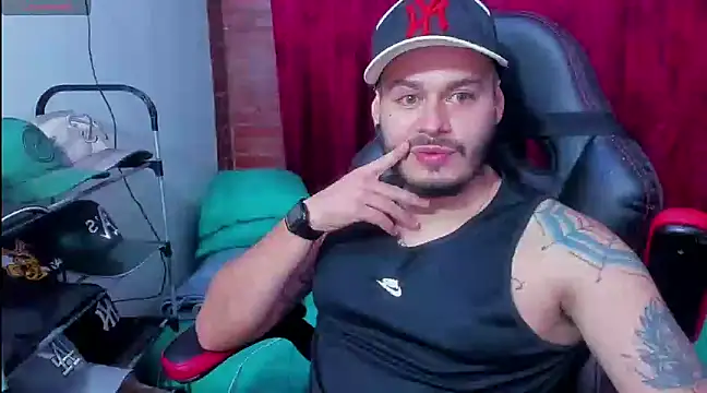 Snapshot of ragnar_lothbrok777 chatting on 03.07.25 ragnar lothbrok777 online show from 03.07.25