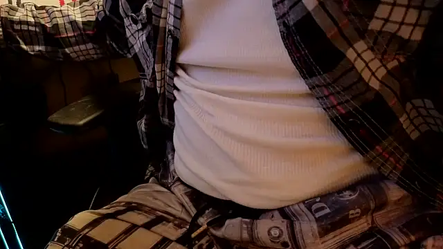 strongdude212 online show from 10.25.25