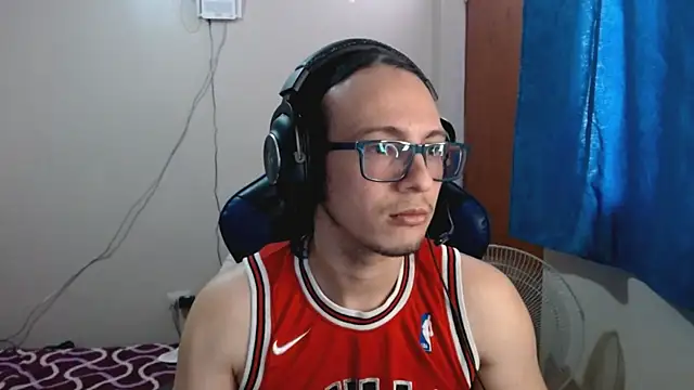 cholitohermoso online show from 02.19.25