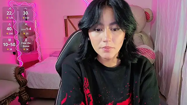 LUDO KITTY TAY online show from 09.13.25