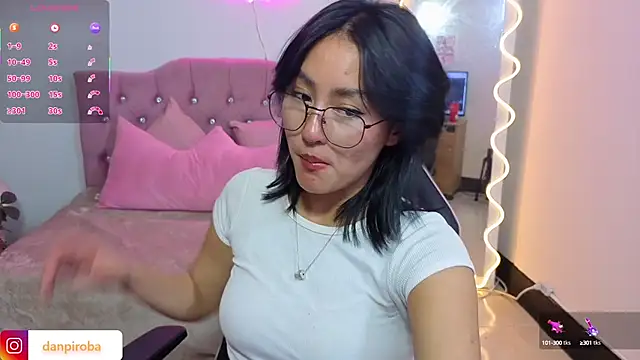 LUDO KITTY TAY online show from 10.11.25