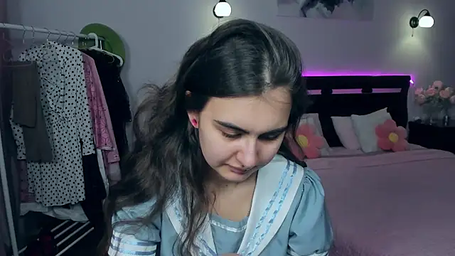 GabriellaMays online show from 03.05.25