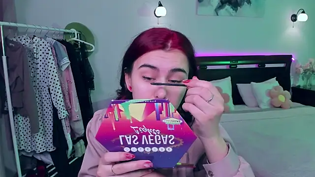 GabriellaMays online show from 03.11.25