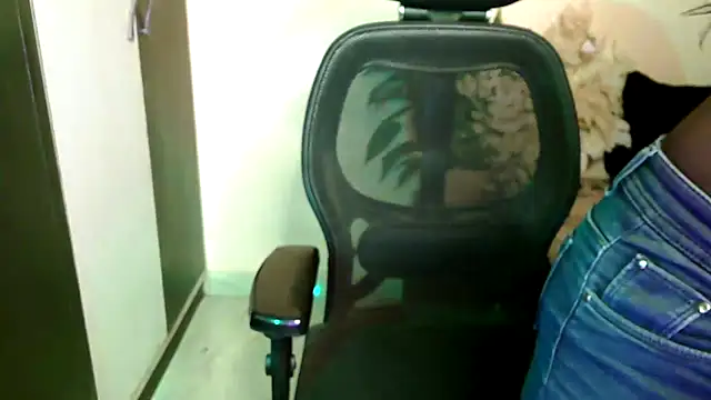 megancatluna online show from 02.22.26