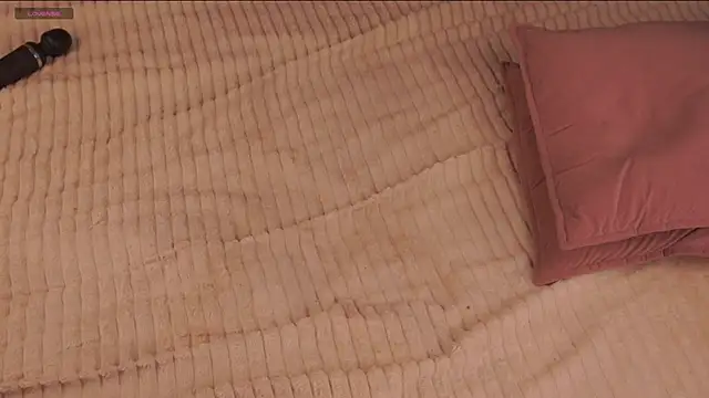 TaiteBayles online show from 03.21.26